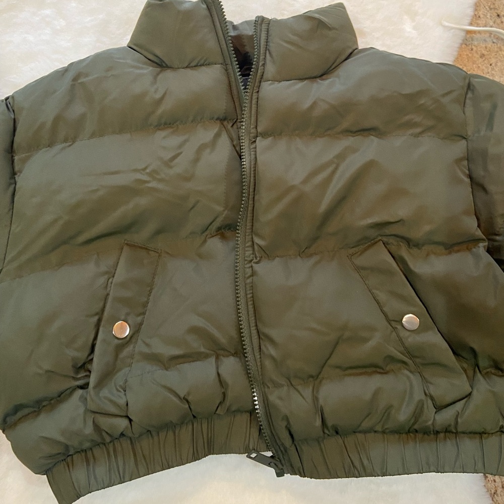 Cropped Puffer Jacket